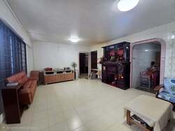 Blk 215 Bukit Batok Street 21 (Bukit Batok), HDB 4 Rooms #572750621